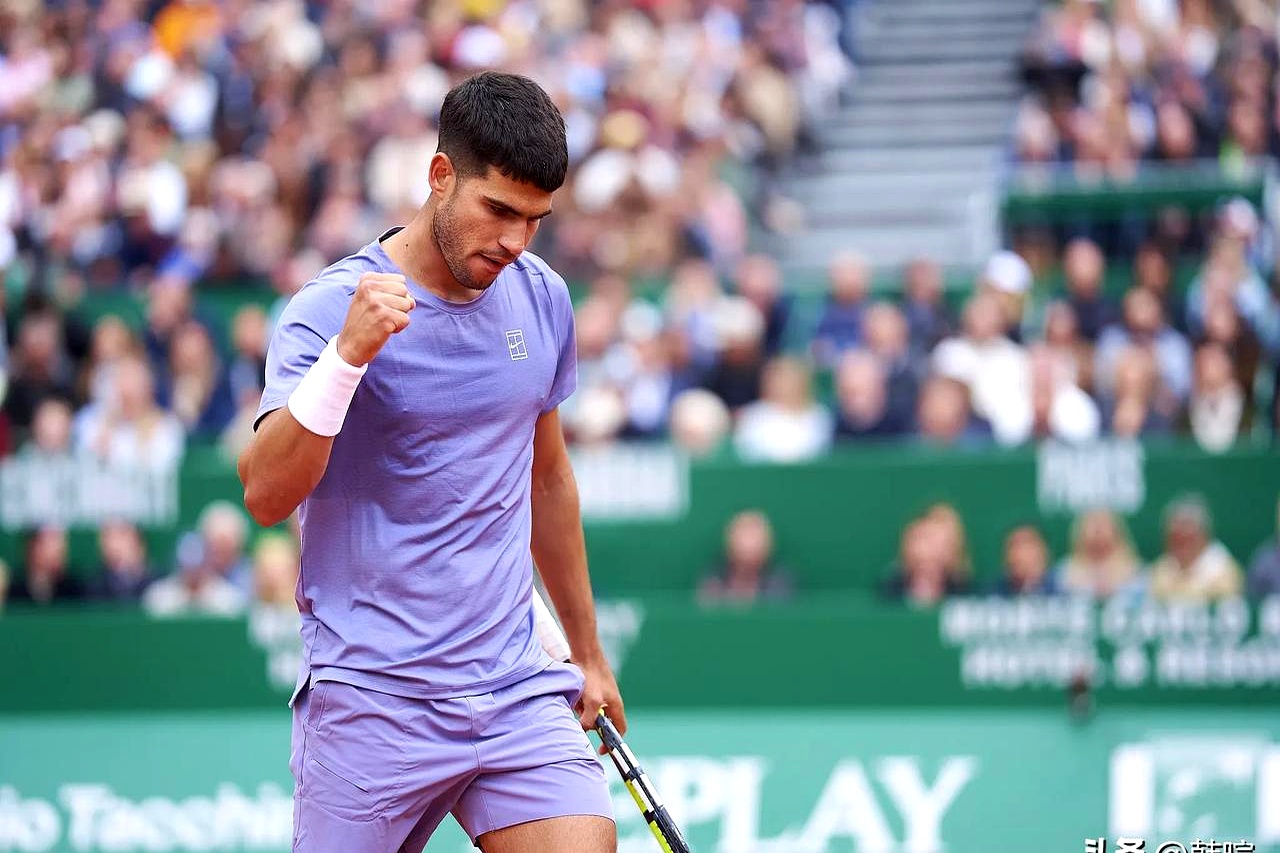 星空体育官网赛前多特蒙德备战全明星赛；遗憾出局细节曝光；信心回归；年轻球员得到机会的简单介绍