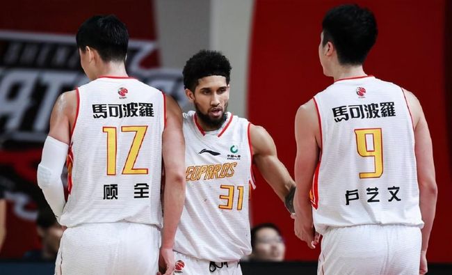 星空体育官方网站包含西甲集结日走向成谜，广东宏远刷新队史纪录，震撼外界，团队化学反应显著的词条