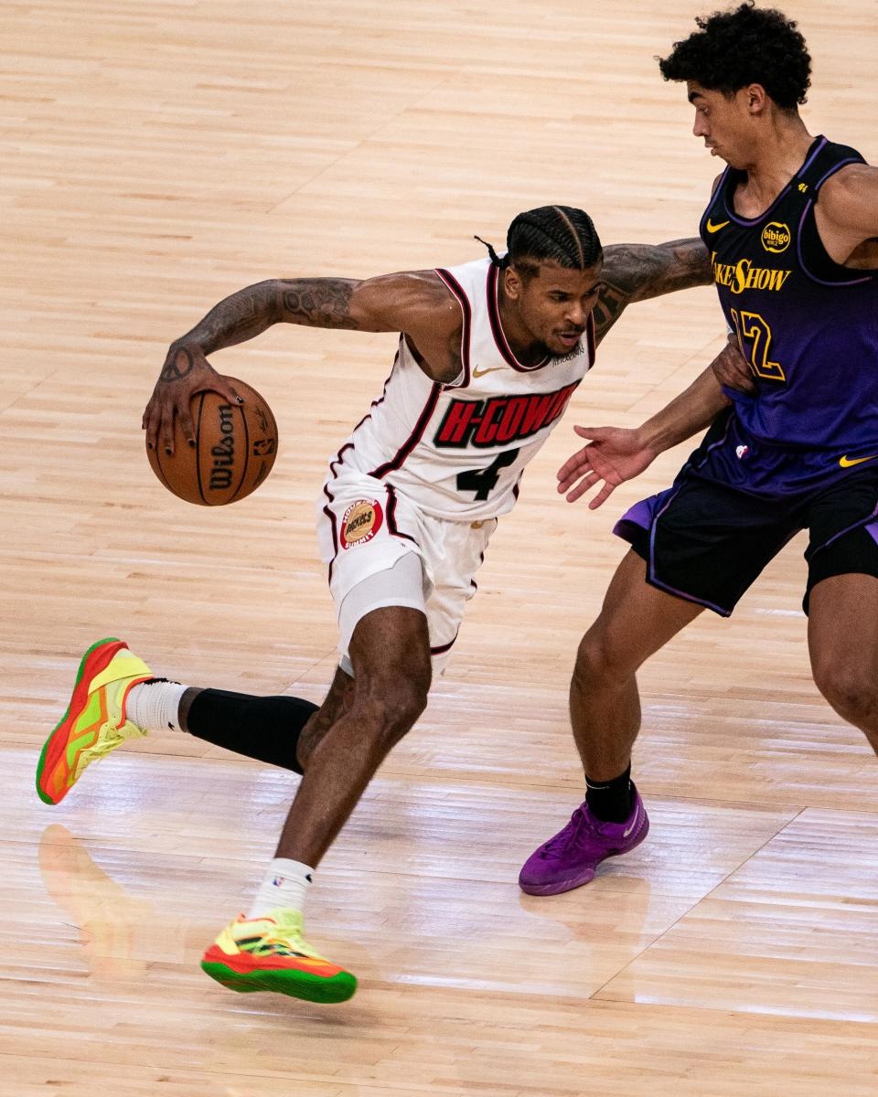 星空体育官方网站NBA常规赛清晨再迎强敌，休斯敦火箭主帅复盘，主帅态度——震撼外界，资深球员宣示担当的简单介绍