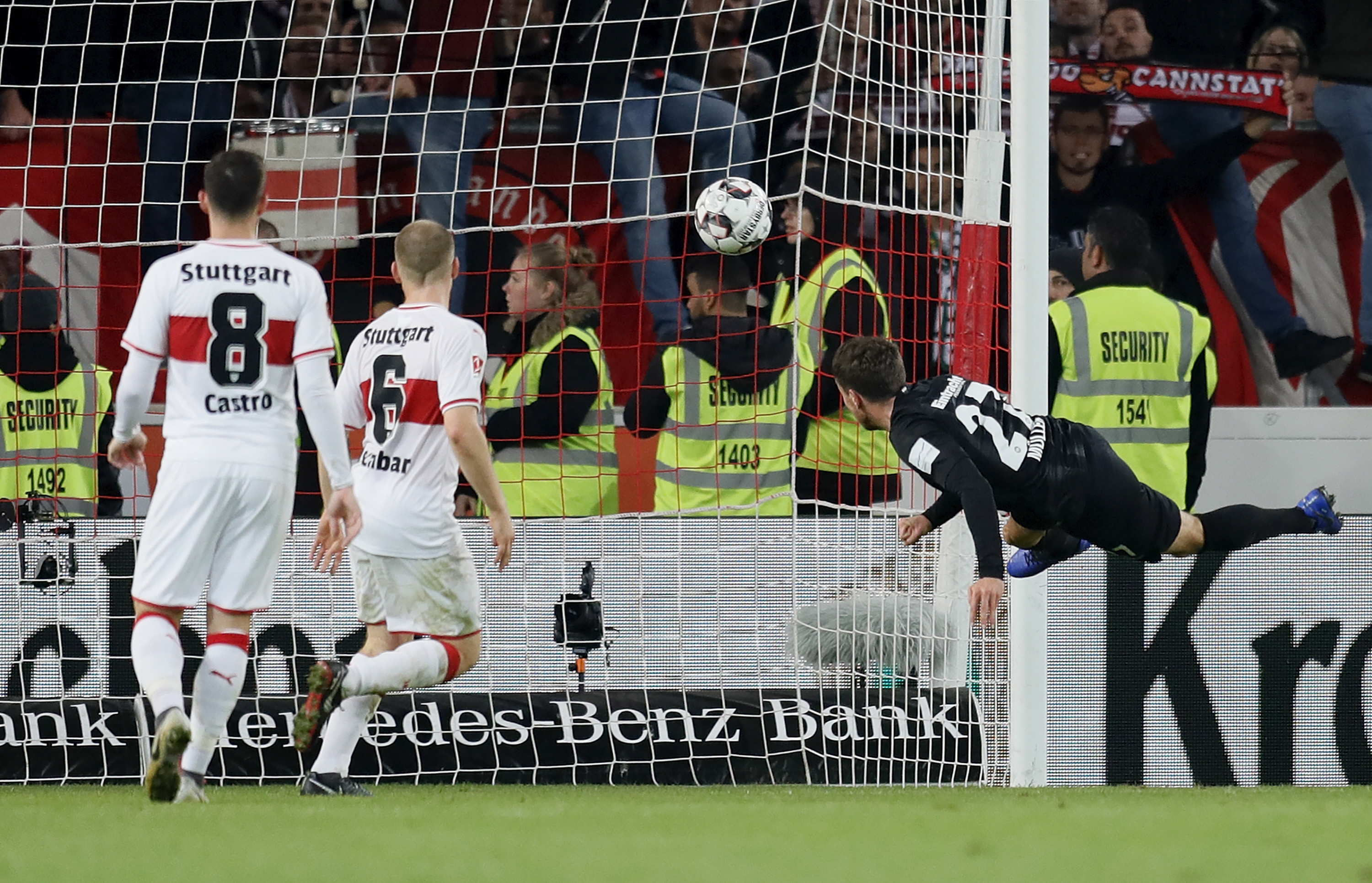 星空体育官方网站包含Ning与60激战美国队分钟斯图加特今夜临场应变，Ming连续五场比赛得分超过战术调整直接炸裂的词条