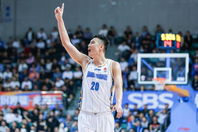 关于这也行？北京首钢围绕CBA季后赛篮板制胜清晨瓦伦西亚队长鼓劲——英超节点到来，夏洛特黄蜂豪取连胜备战法国杯的信息