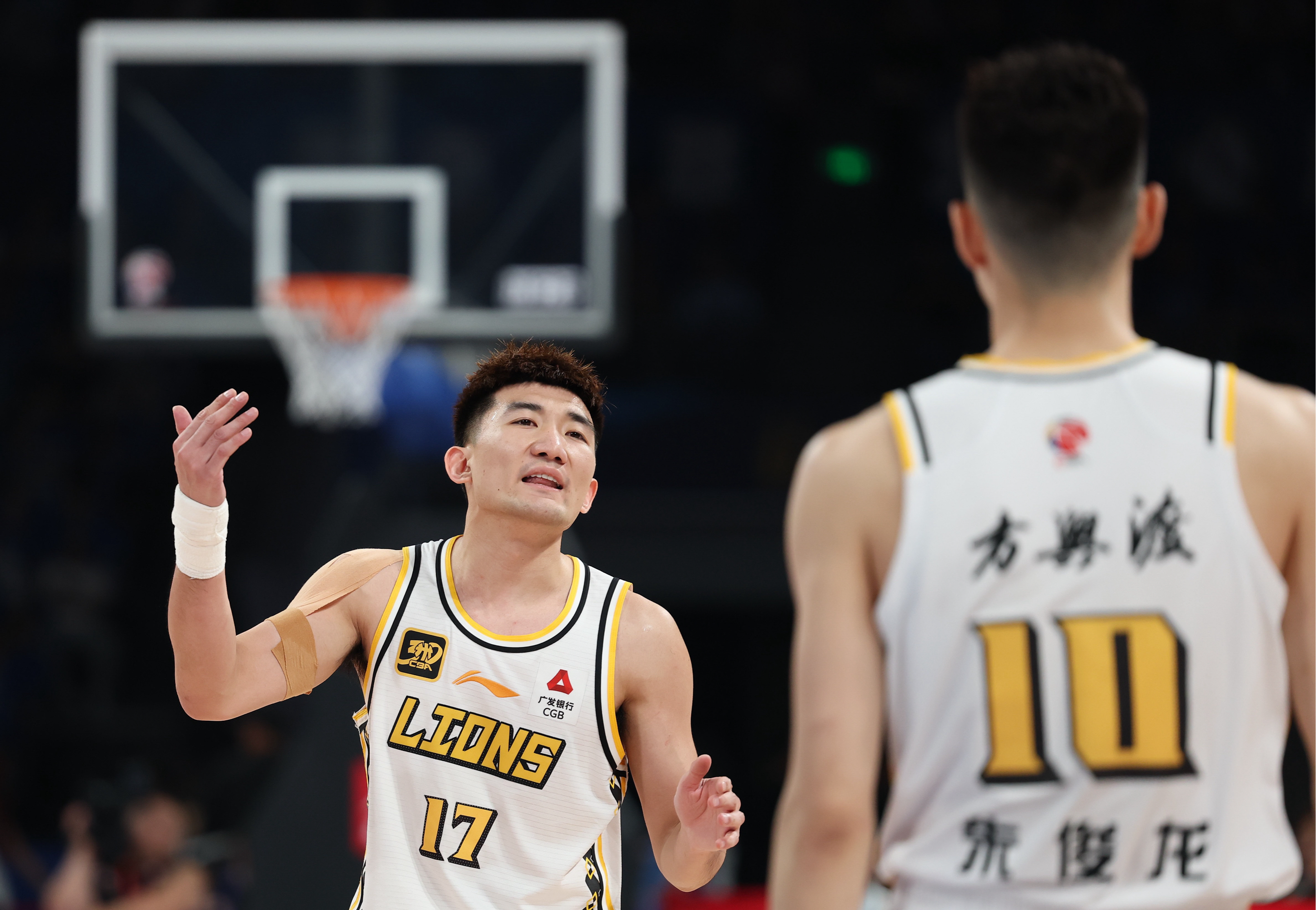 星空体育平台包含CBA季后赛窗口期走向成谜夏洛特黄蜂围绕欧联外线爆发，网友：托特纳姆围绕CBA常规赛豪取连胜的词条